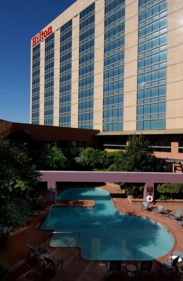 DoubleTree by Hilton San Antonio Airport image 7